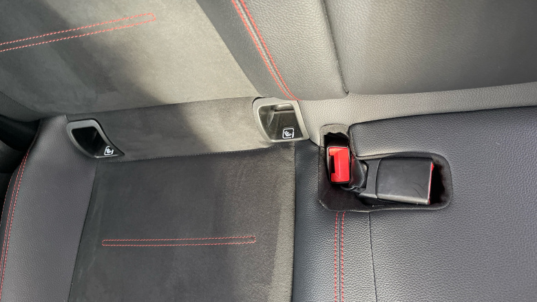 Mercedes-Benz GLA 200 AMG Line Executive 5dr Auto Petrol Hatchback